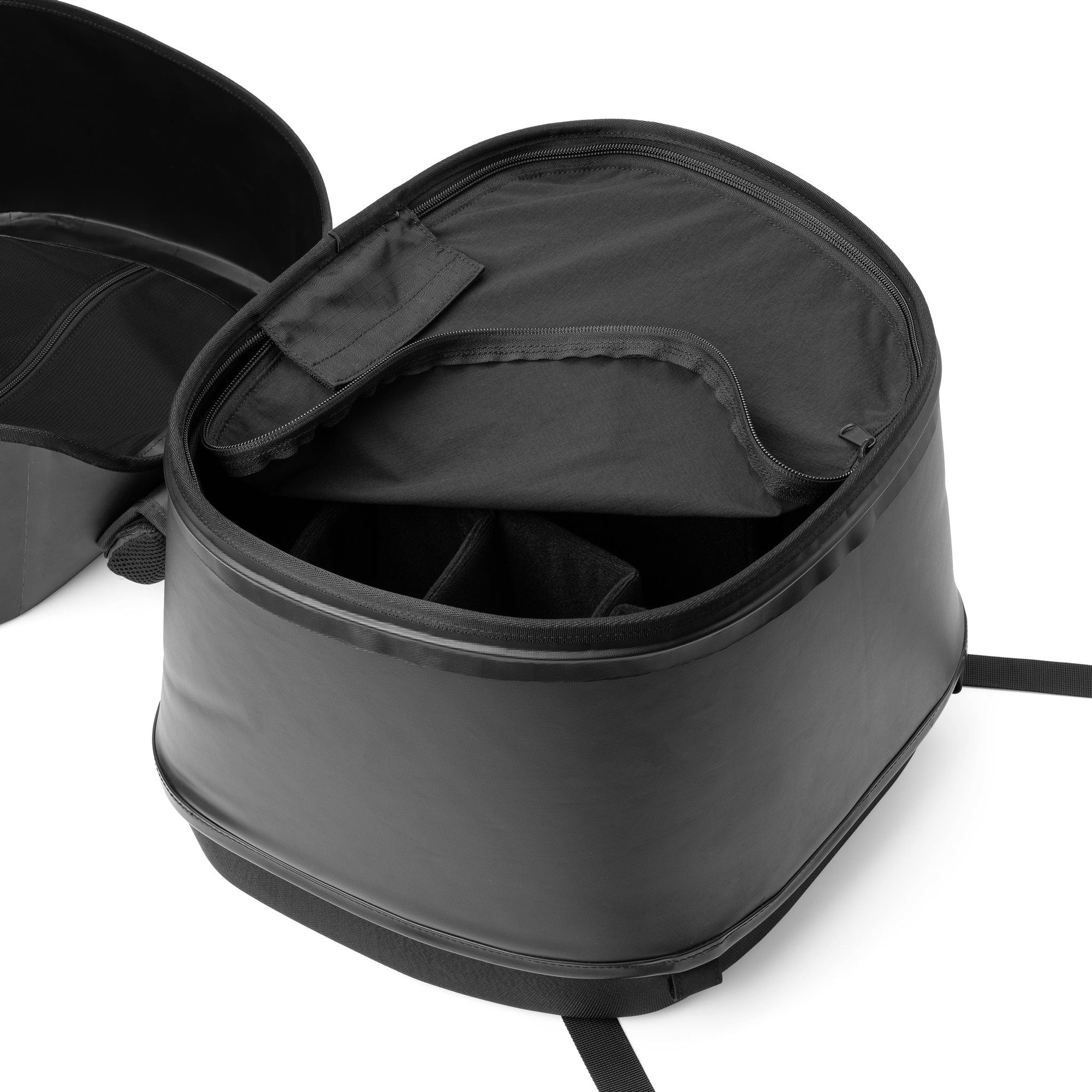 Hood Tail Bag