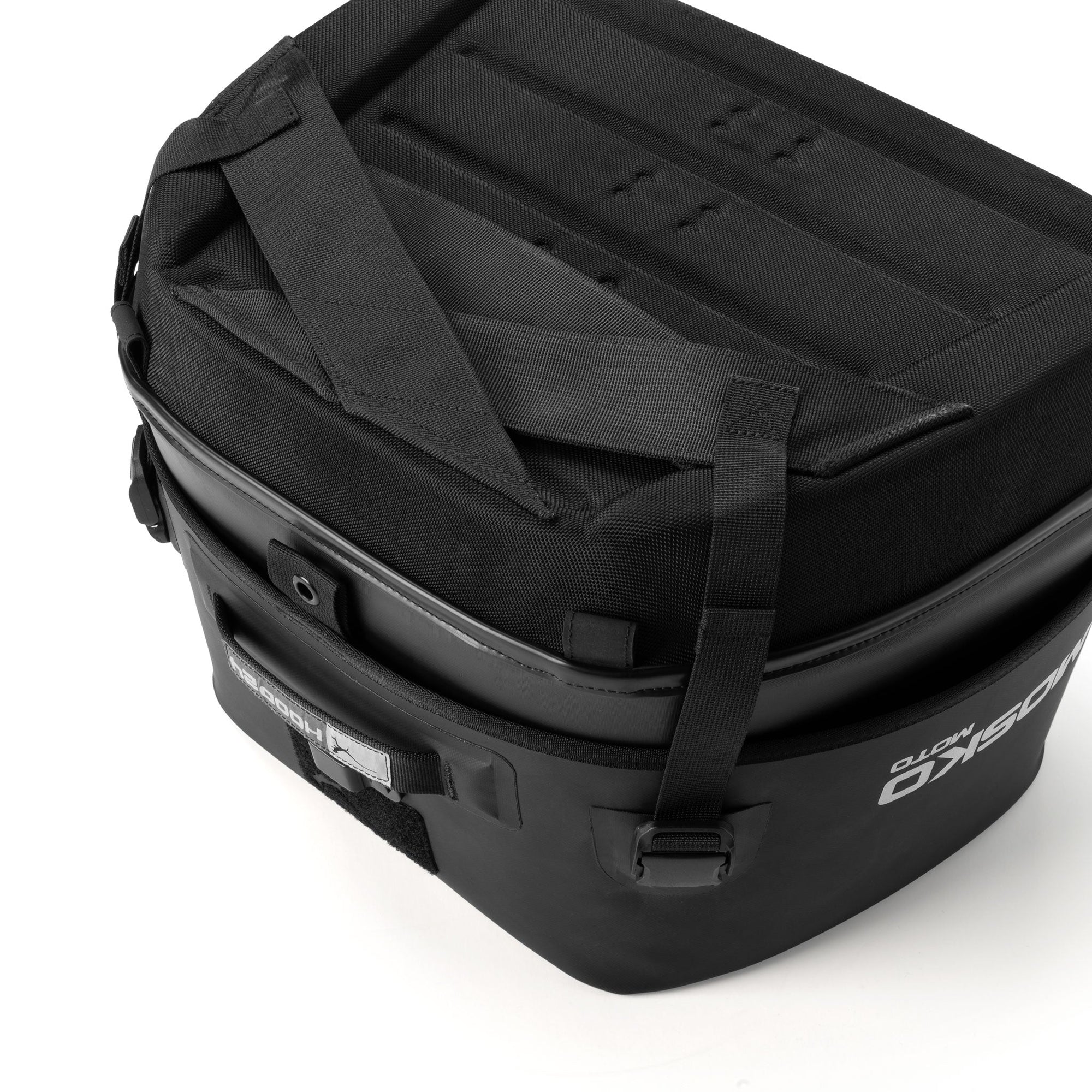 Hood Tail Bag